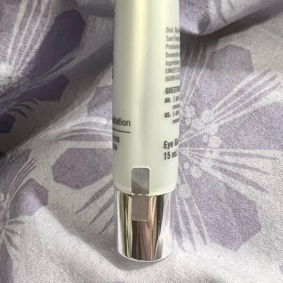 Rodan+Fields Active Hydration Bright Eye Complex - Picture 3 of 3